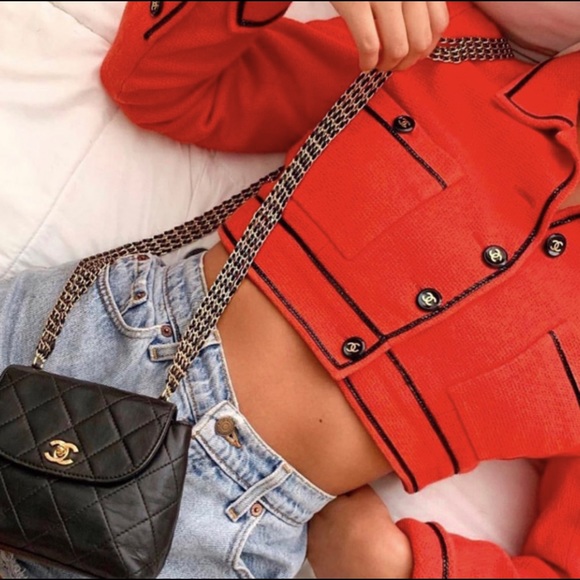 Chanel Vintage Spring 1995 Cropped Red 95P Jacket - Picture 3 of 14
